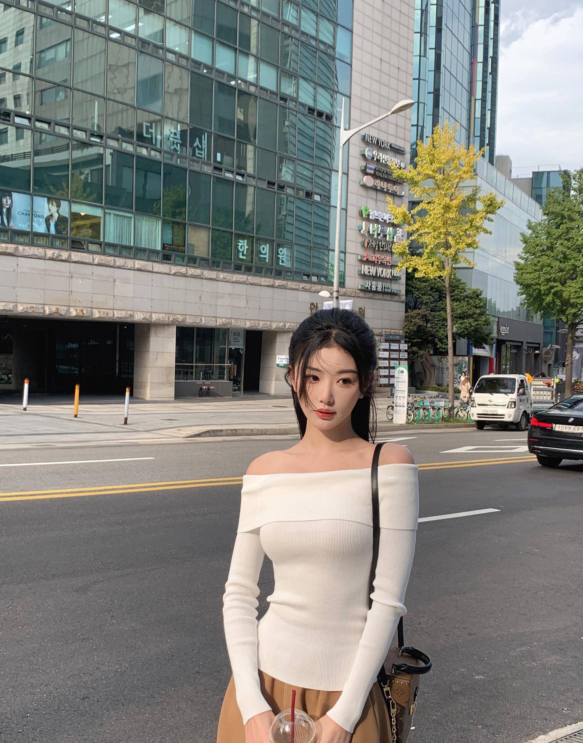 27岁孔雪儿这身材太犯规了吧!