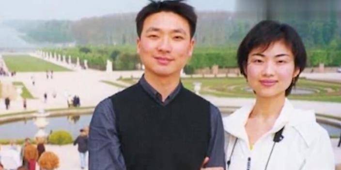 康辉:为事业50岁无儿无女,父母抱憾而终!