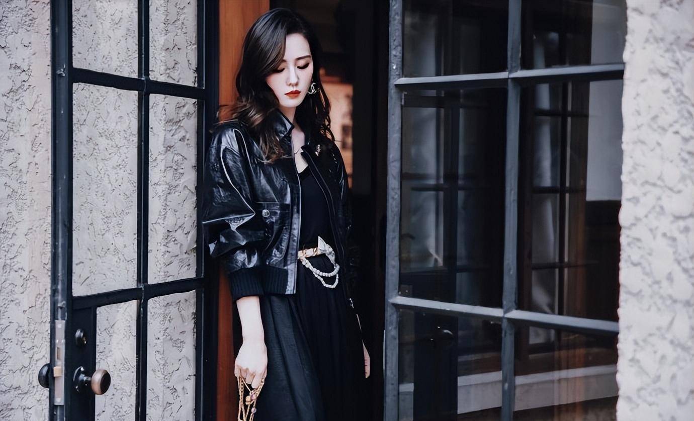 刘诗诗九套礼服,第六套典雅大方,第九套绚丽诗意!_衣服_妹妹_师姐