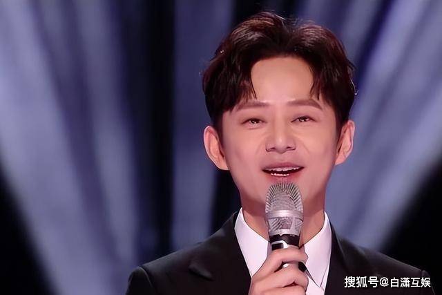 成年人的世界哪有容易,何炅也只是普通人_工作_生活_挑战