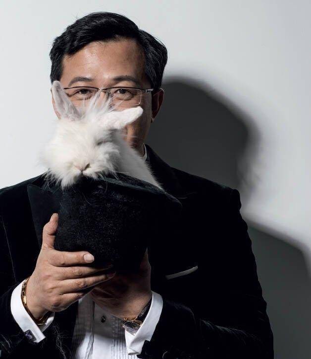 曾经叱咤娱乐圈的卓伟去哪里了?_回应_社会主义_名头