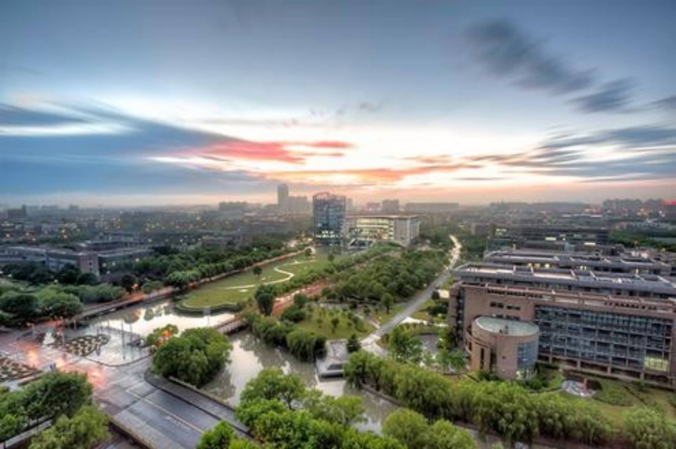 上海闵行联仲都悦汇地址上海市闵行区中富路100弄_置业_优惠_楼书