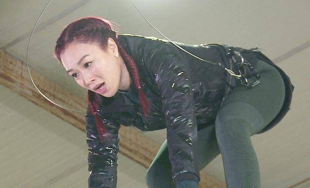 钟丽缇已经51岁,现在还在积极准备怀孕_张伦_女儿_儿子