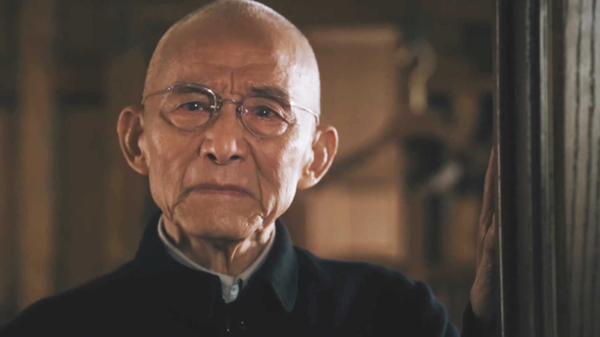 游本昌的爷叔能火向全国,是因为他踩中了,中国文化3条隐形规则_济公