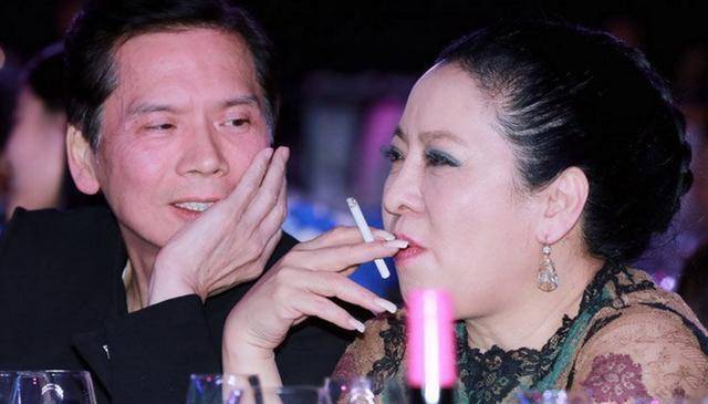 张敏感情史:向华胜独宠9年,拒绝汪雨疯狂追求,最后情定刘永辉_张敏跟