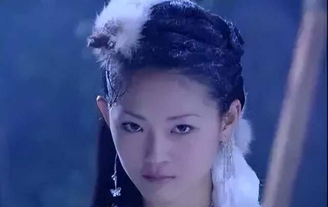 当听说自己将要出演聂小倩时,大s兴奋不已,而从小就非常喜爱王祖贤版