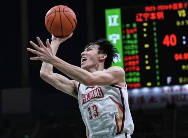 比赛_三分球_吴前