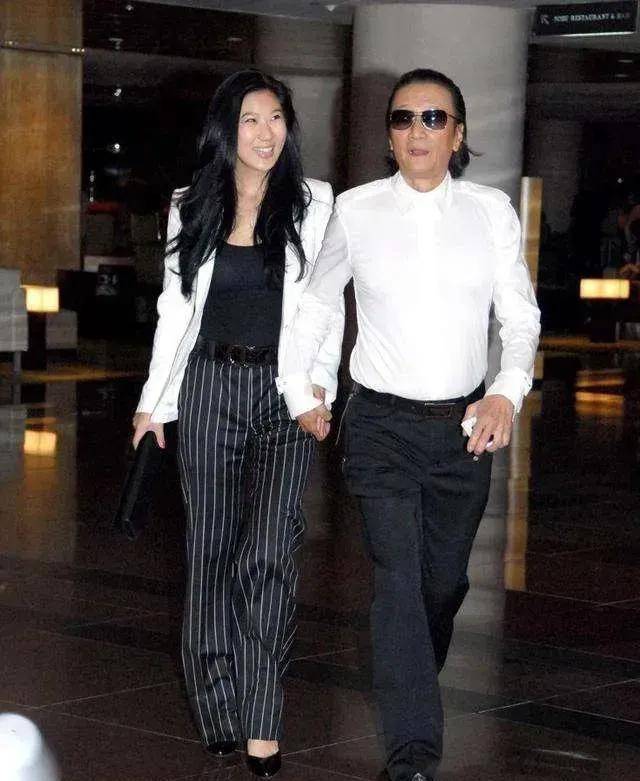 风流公子谢贤:一生有5个女朋友,两位妻子,与coco分手自掏千万_谢霆锋