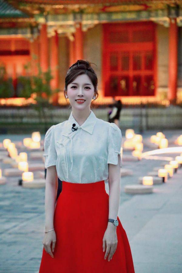 哈佛校花朱梓橦个人档案高清写真曝光,张张身材惊艳,网友直呼美翻了