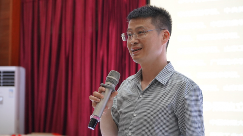 许克 来自搜狐网