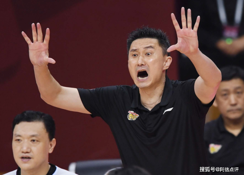 杜锋揭露广东队的伤疤,周鹏删除打脸朱芳雨,2米12中锋打动乔帅_沈梓捷