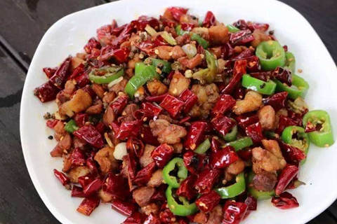 几大吃辣城市的辣菜较量,湖南两菜上榜,或仍输给江西这种辣椒饼_辣味