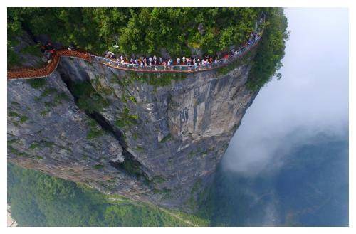 張家界旅遊攻略找當地導遊_張家界導遊_張家界導遊張家界當地_景區