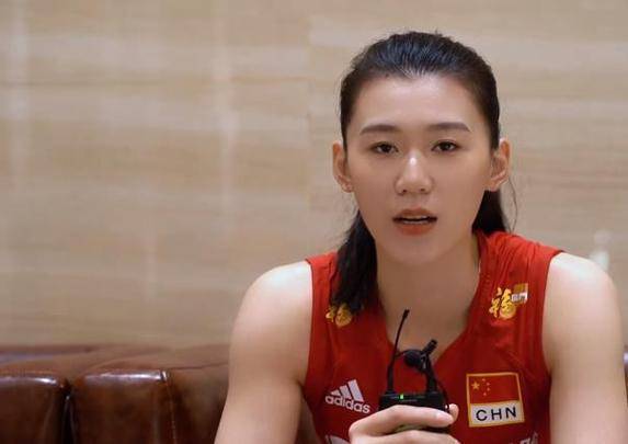 恭喜,中国女排迎来出国潮,8人确定今年留洋,王艺竹值得期待!