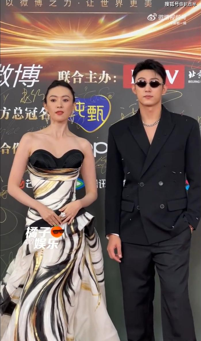 与景甜成"豪门姐弟":贵圈类似的cp不少,一对比一对养眼_王一博_杨幂