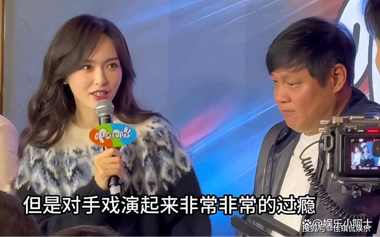 赵丽颖仅用张艺谋三个镜头,便将虞书欣遮羞布扯下,还是唐嫣厉害_形象