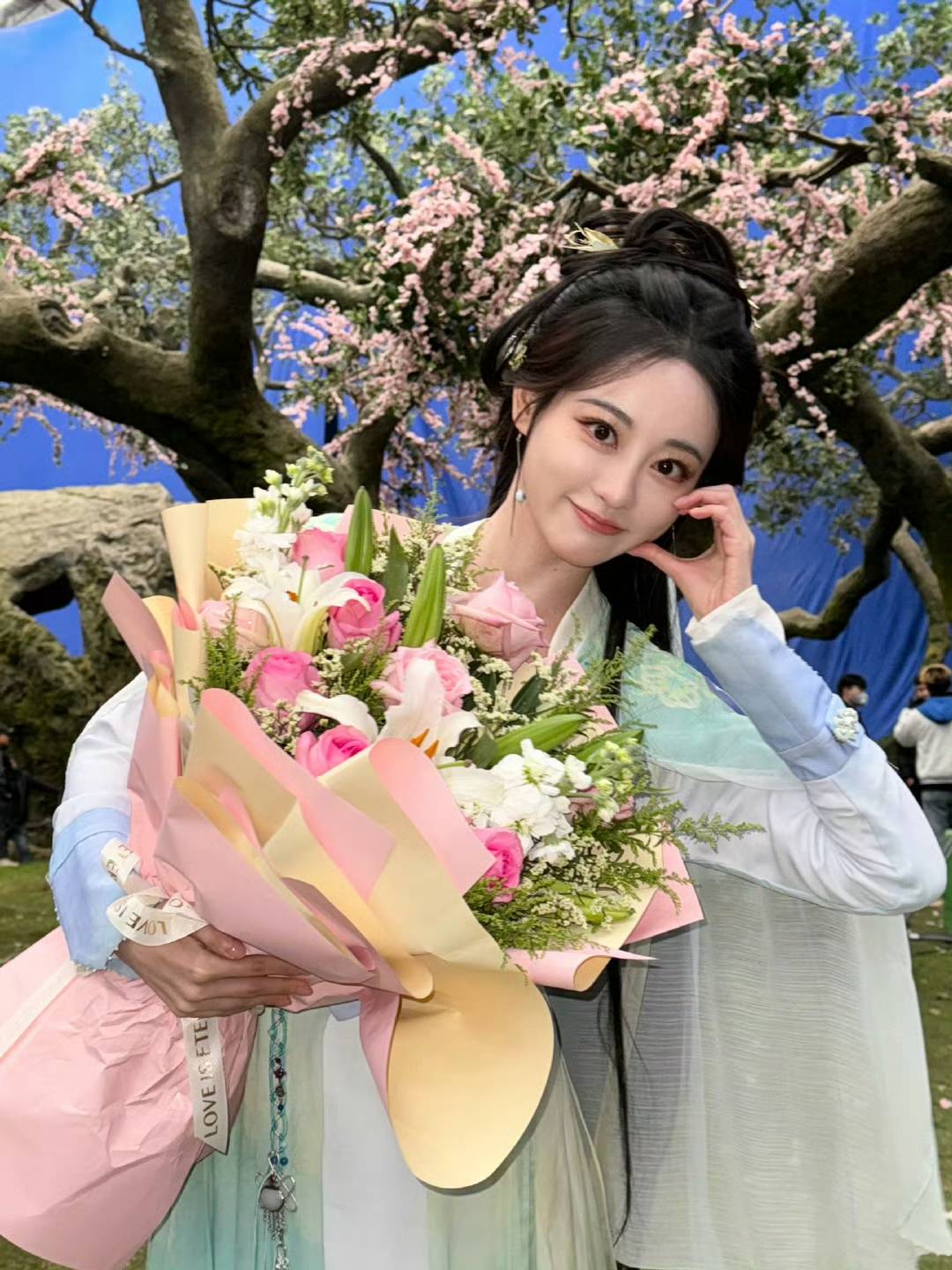 于正"开撕"祝绪丹,晒与嘉行工作人员聊天记录,痛斥对方没诚信人品差