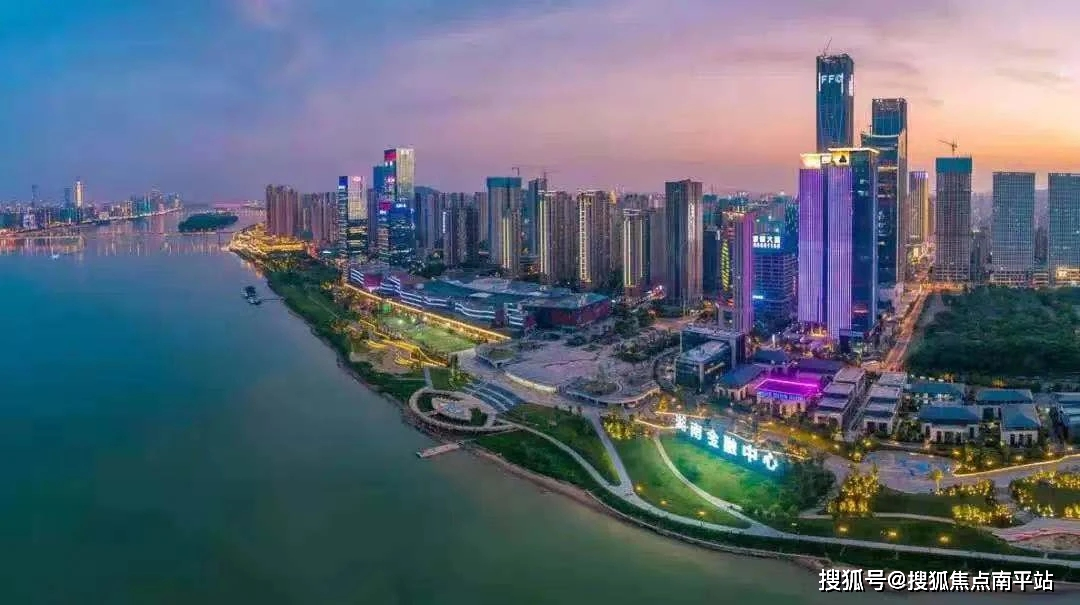 长沙旭辉铂悦滨江售楼处电话→售楼中心首页网站→楼盘详情→24小时