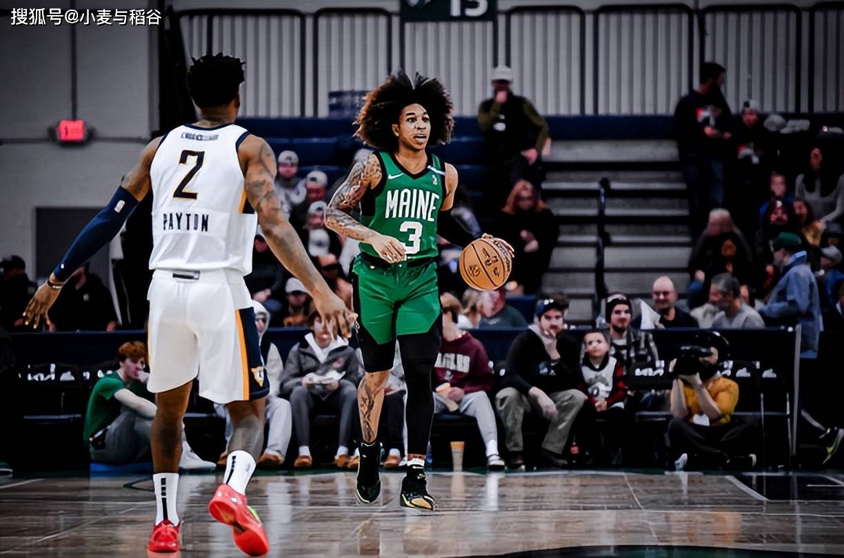 被凯尔特人下放到nba发展联盟赛场进行锻炼的后场新星jd-戴维森(jd