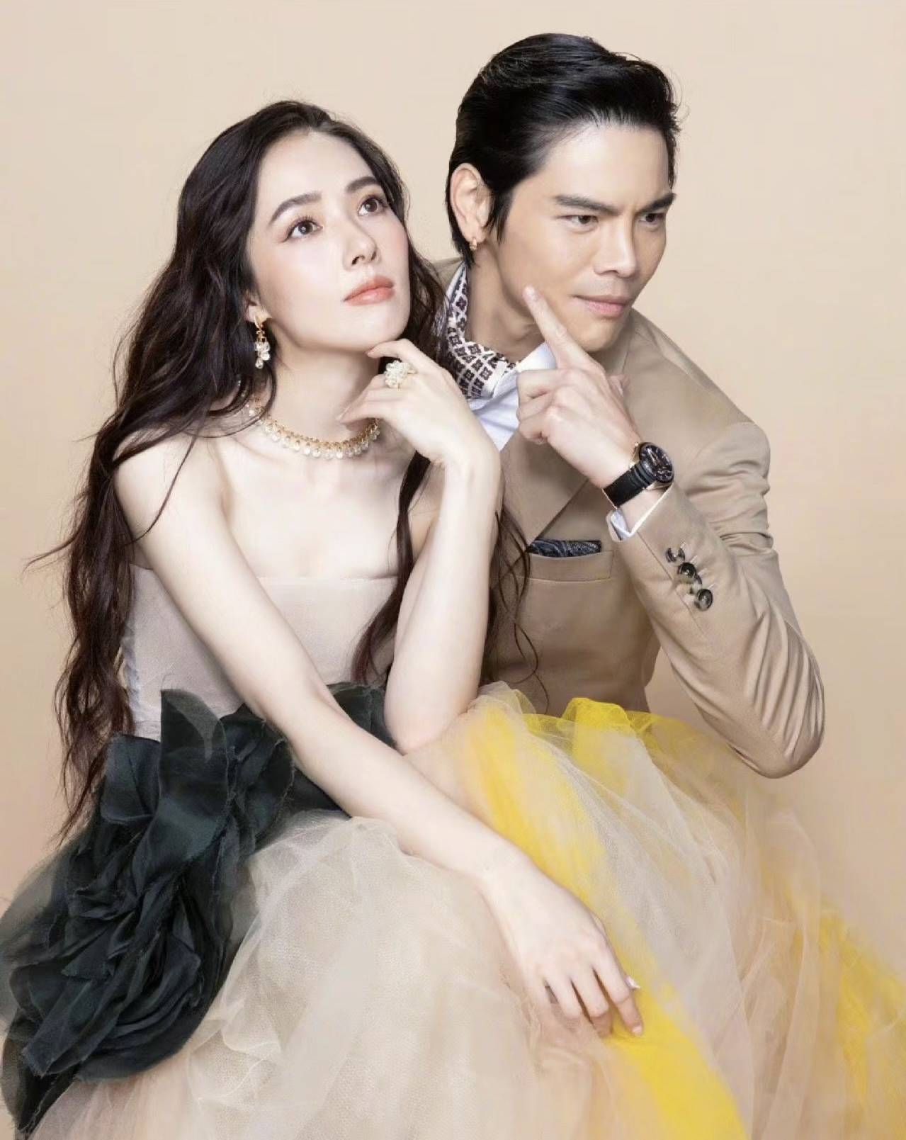 向佐连发8条微博动态为郭碧婷庆生,暗藏玄机!_祝福_爱意_生日