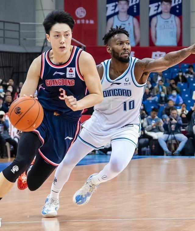 cba今晚焦点战:广东vs青岛,周琦出战成疑,胡明轩主防双外援.