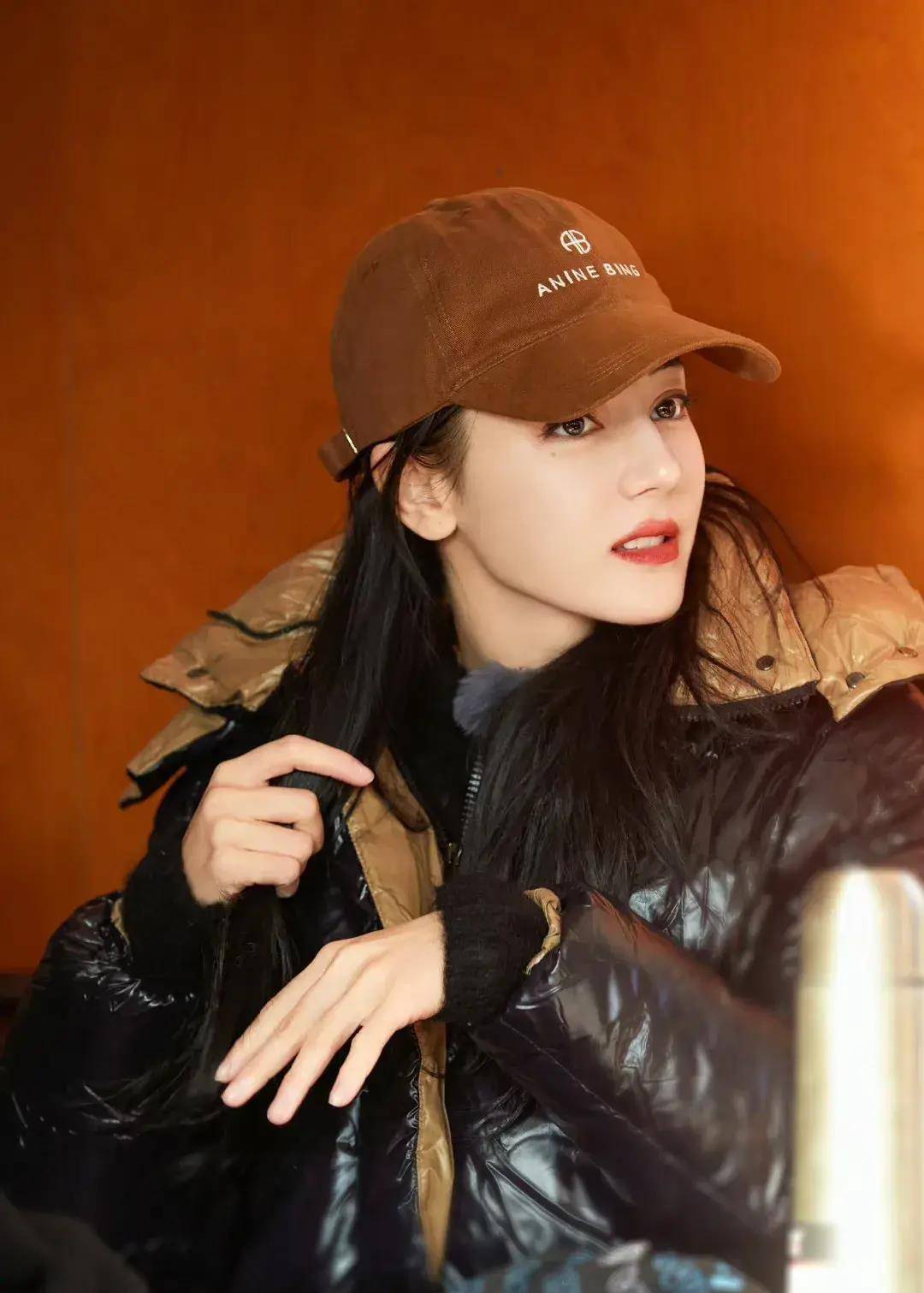 17娱乐瓜:热巴龚俊肖战李现唐嫣罗云熙朱一龙李沁谭松韵田嘉瑞_时尚