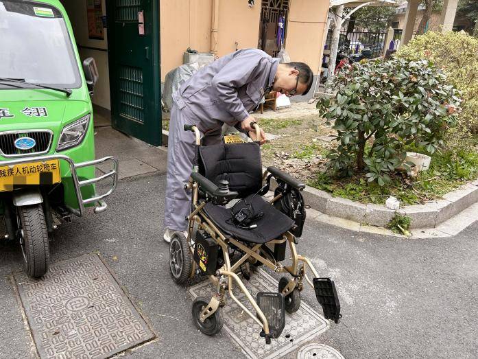 电动轮椅厂家突然找上门,67岁老人惊呼:竟然还有这种好事情!