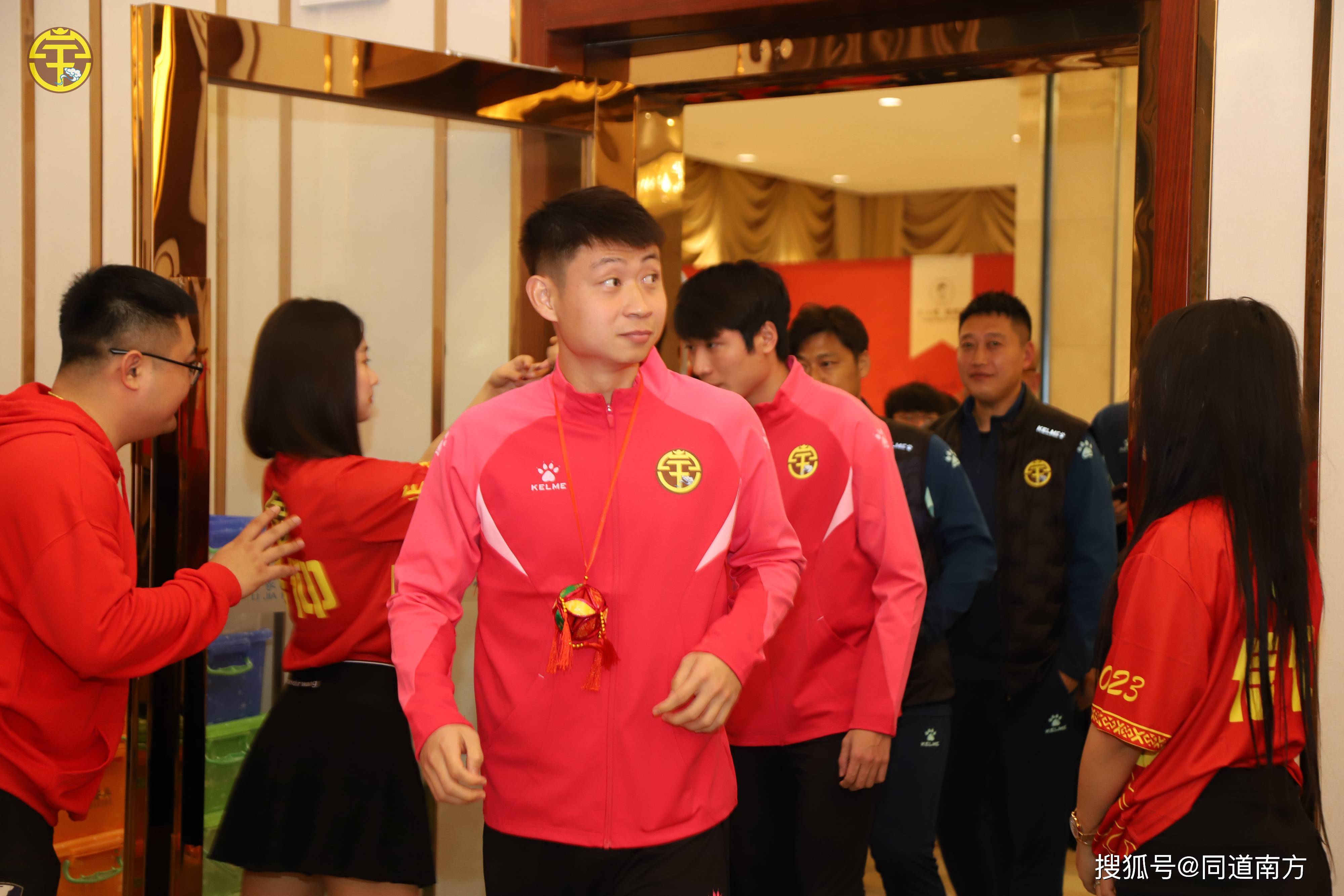 新赛季广西球迷有机会看到这位后防悍将身披哈嘹球衣代表广西出战