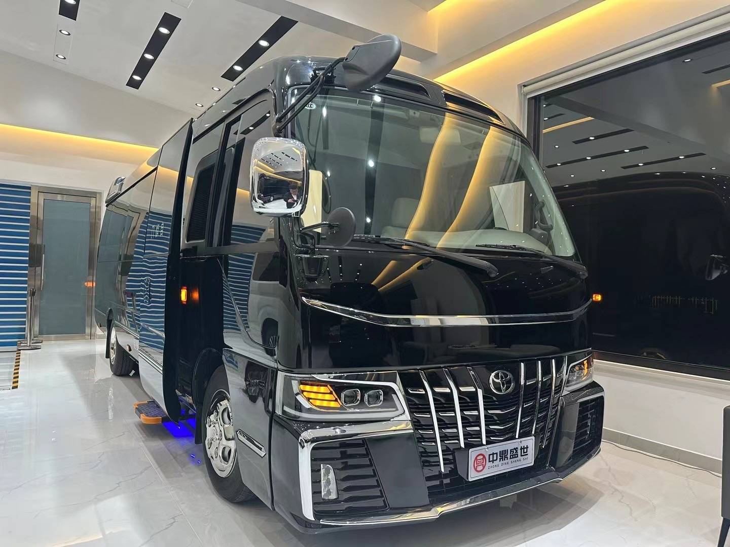 丰田考斯特7座深受欢迎的原因