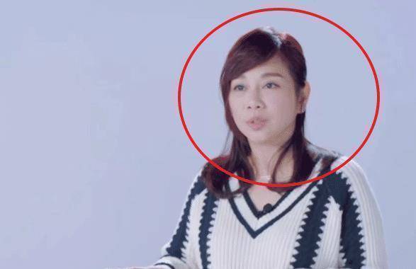 刚结婚就撕掉结婚证,婆婆做法令网友恼怒_妈妈_孩子_妻子