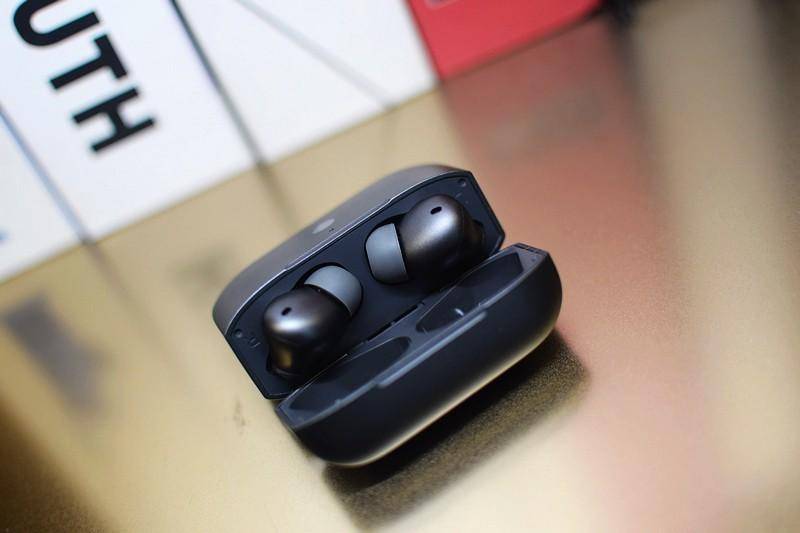 简化电路用更大的振膜单元 提升更好的音质 HIFIMAN TWS888