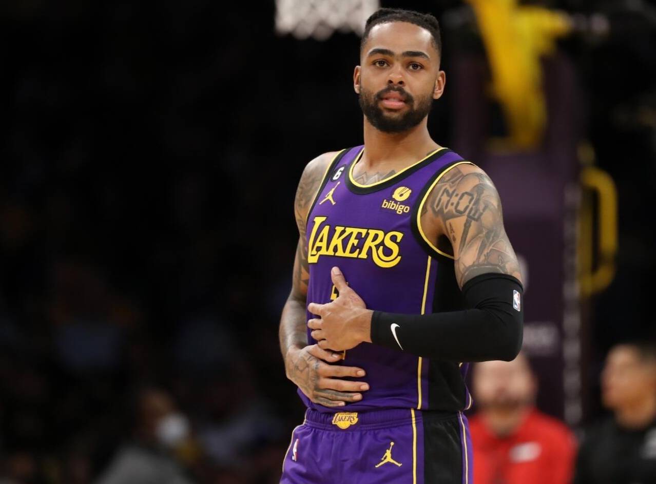 nba交易动态:湖人老鹰接近达成穆雷交易,洛瑞取关热火_球员_布罗格登