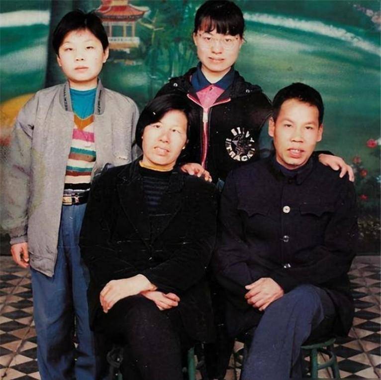 北大薄命才女张培祥,凭4000多字轰动文坛,2003年因病去世_生活_父母