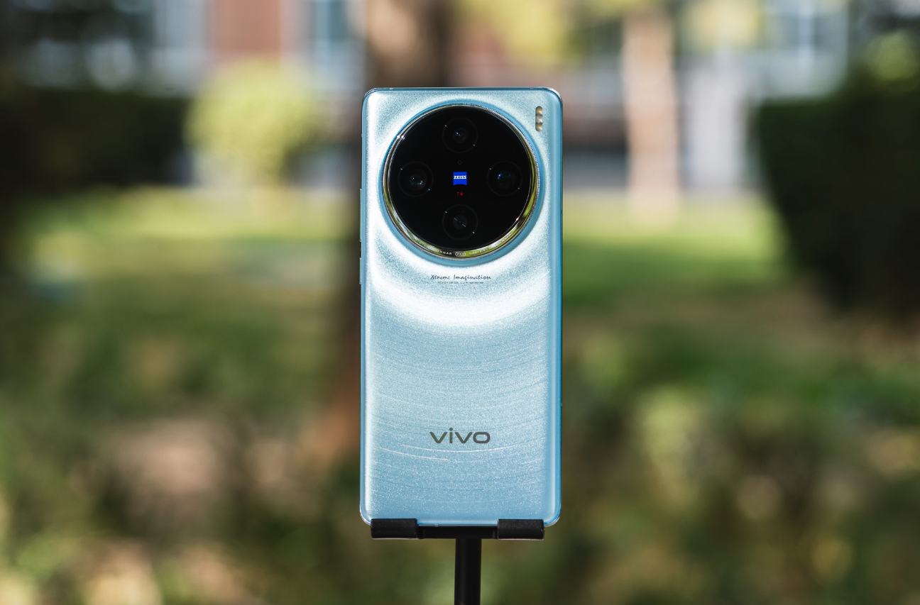 find x7 ultra双潜望对比高像素潜望,细节表现无敌_pro_vivo_手机