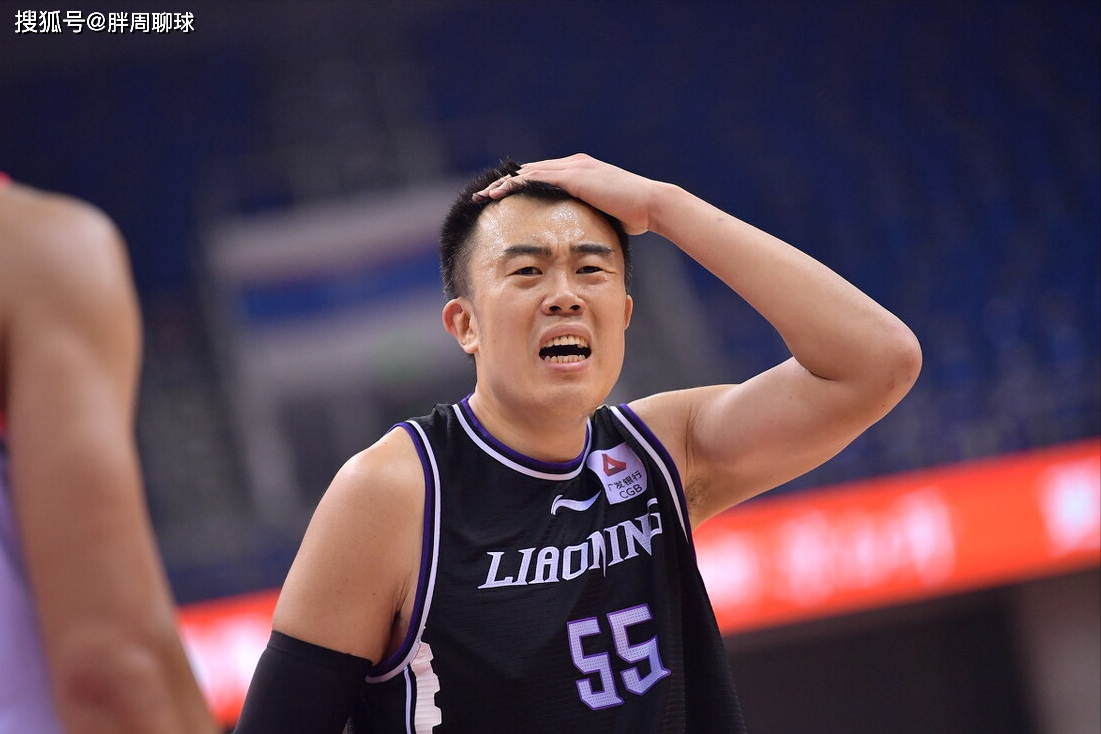 辽宁男篮情况不妙,韩德君传坏消息,杨鸣没说错,cba卫冕遭重创_比赛_本