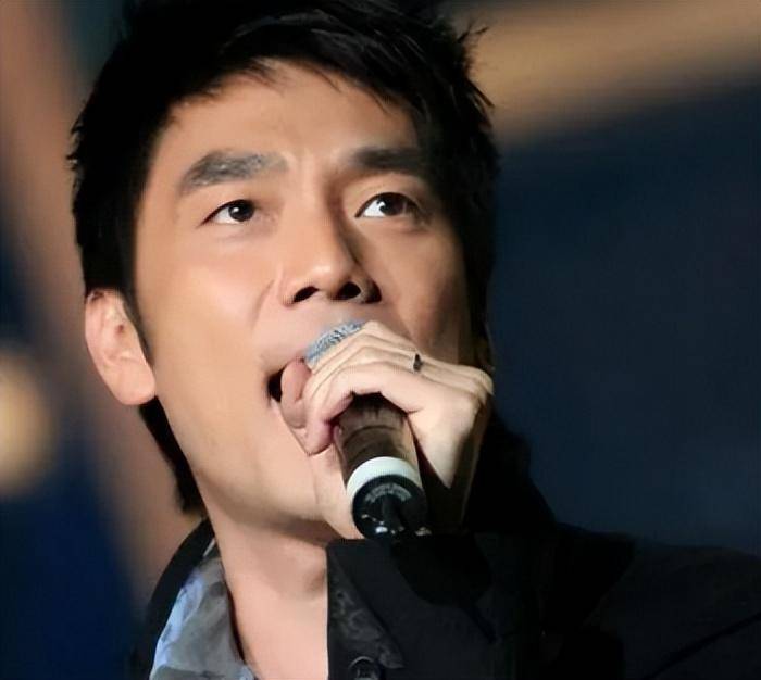 林依轮:热爱唱歌,凭《爱情鸟》出名,经历两段婚姻仍不改初心_西华