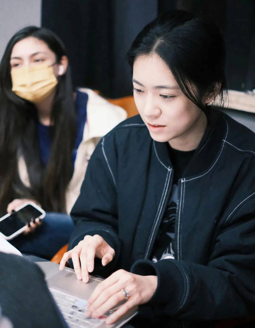 还记得《快乐星球4》的男主角吗?原来是女生演的?_管桐_时候_话剧