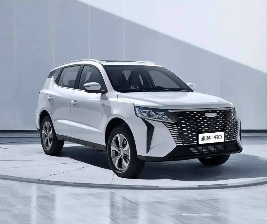 8万多的紧凑型suv 吉利豪越pro实在,实惠