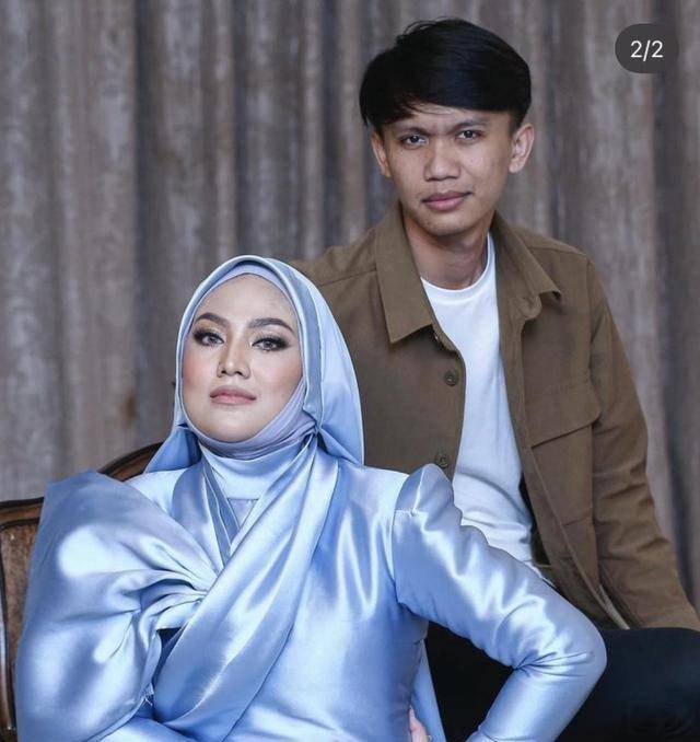 歌手茜拉再婚五个月后怀孕,25岁丈夫悲喜交加,弟弟妈妈相继离世