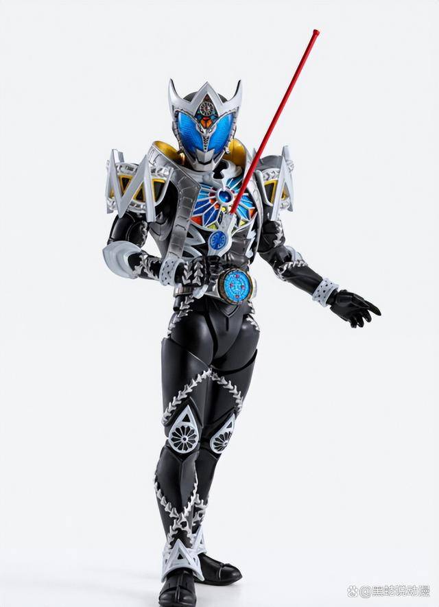 假面骑士saga真骨雕手办官图公开 配色和细节拉满的帅气蛇牙_系列