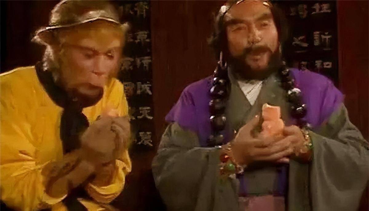 猪八戒为啥不细嚼,就把人参果一口吞掉,其实他发现了一个秘密