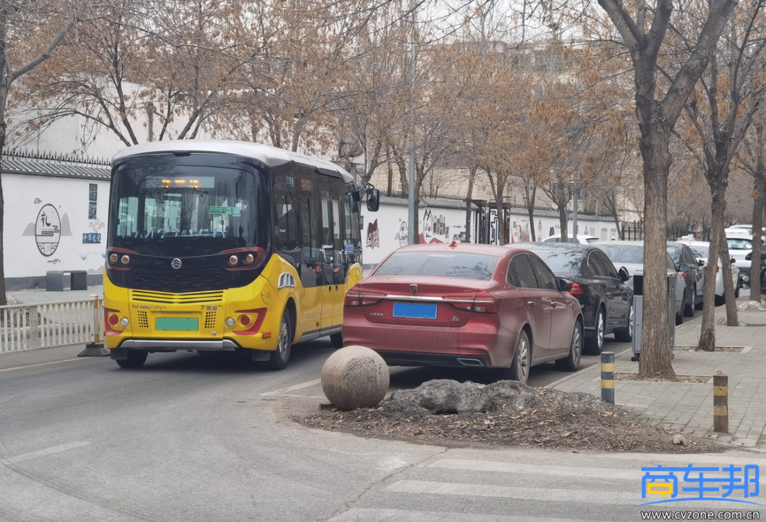 6米小巴 双向环线:看金旅星辰如何破解北京微循环公交痛点_线路_场站