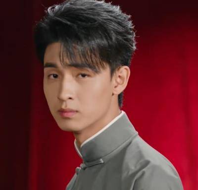 德云社隐形富豪:郭德纲家大业大很低调,孙越一把扇子价格不菲_于谦