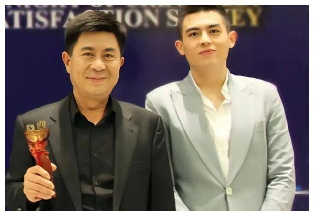 郭凯敏儿子郭乙桓帅气亮相,继承父母基因,成为新一代演员_张涿_演艺圈