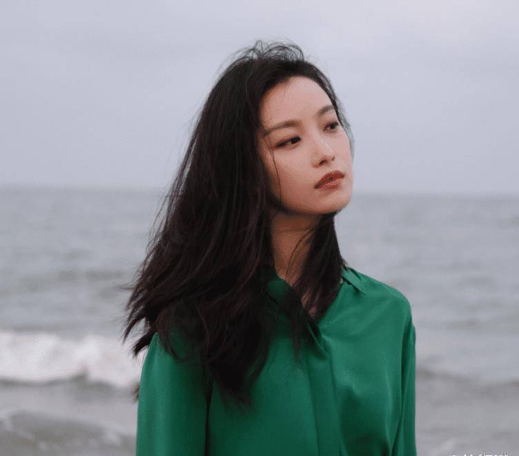 《流金岁月》还在热播中,倪妮又将拍摄新剧?
