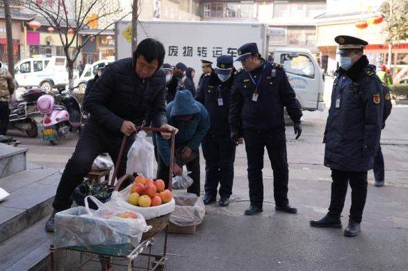 市容环境大整治 扮靓城市迎新春_执法_进行_管理