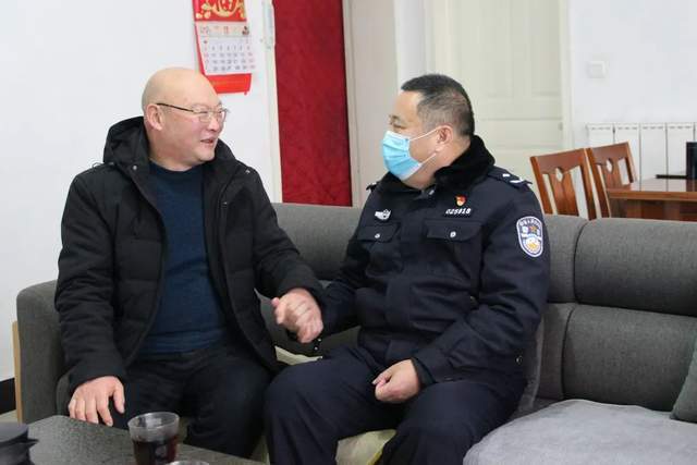 洛宁县公安局党委开展走访慰问活动_生活_刘海波_老干部