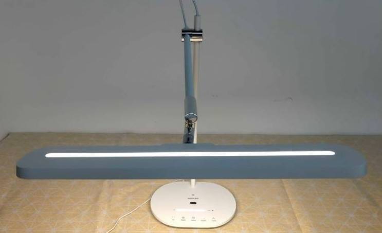 护眼灯买哪种好一点？2024年最全护眼台灯选购攻略