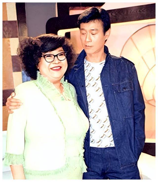 "岳父命"与郑少秋的女儿们,你更喜欢谁?_私生活_故事_个人