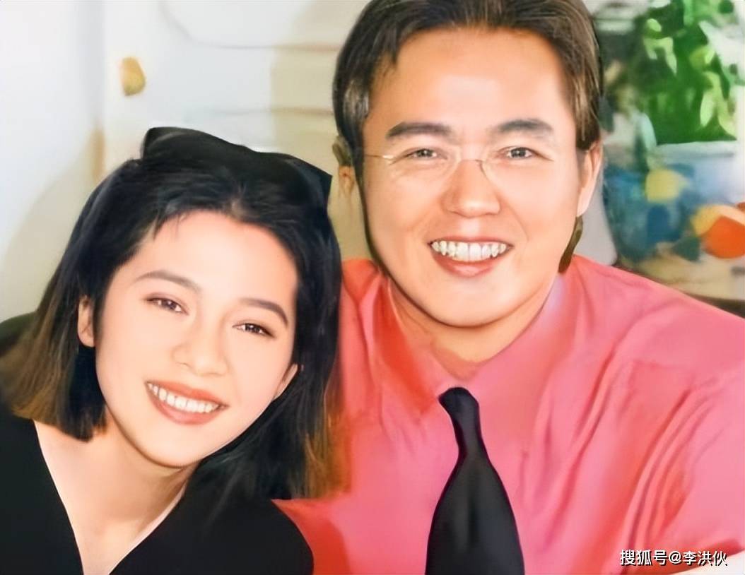 林瑞陽曾經也是一名男演員,早在1996年時就與劉德凱合作出演過瓊瑤劇